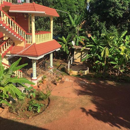 Hari Om Hotel Gokarna  Zewnętrze zdjęcie