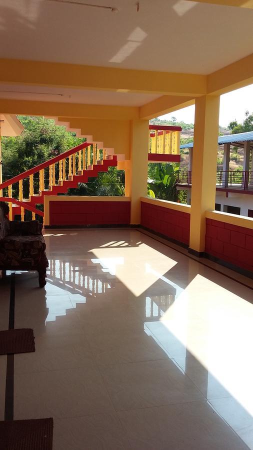 Hari Om Hotel Gokarna  Zewnętrze zdjęcie