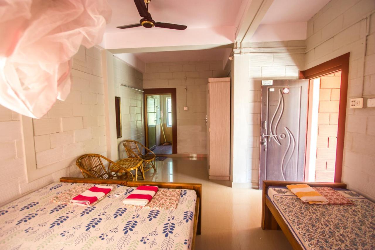 Hari Om Hotel Gokarna  Zewnętrze zdjęcie