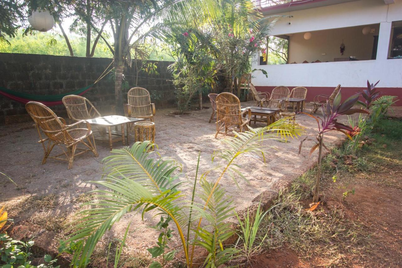 Hari Om Hotel Gokarna  Zewnętrze zdjęcie