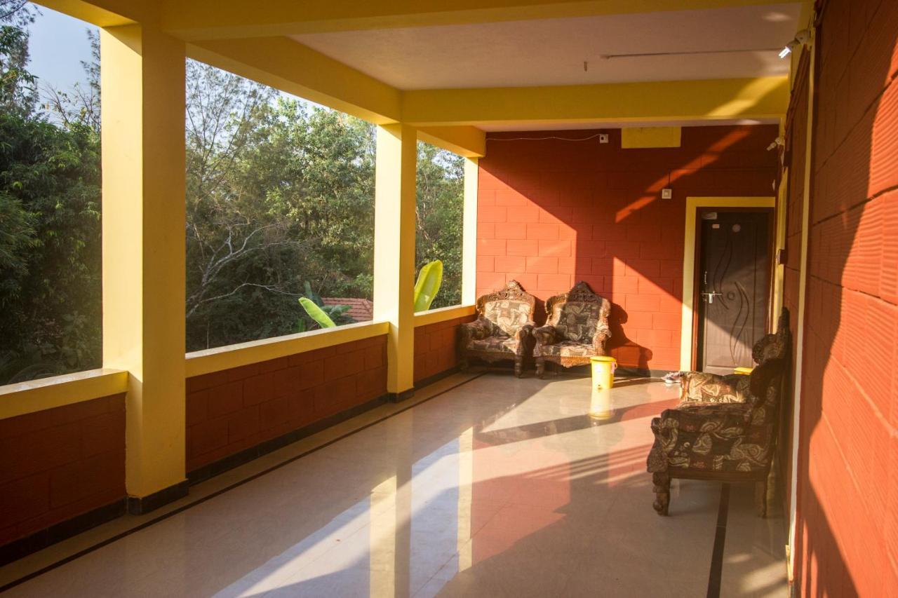 Hari Om Hotel Gokarna  Zewnętrze zdjęcie